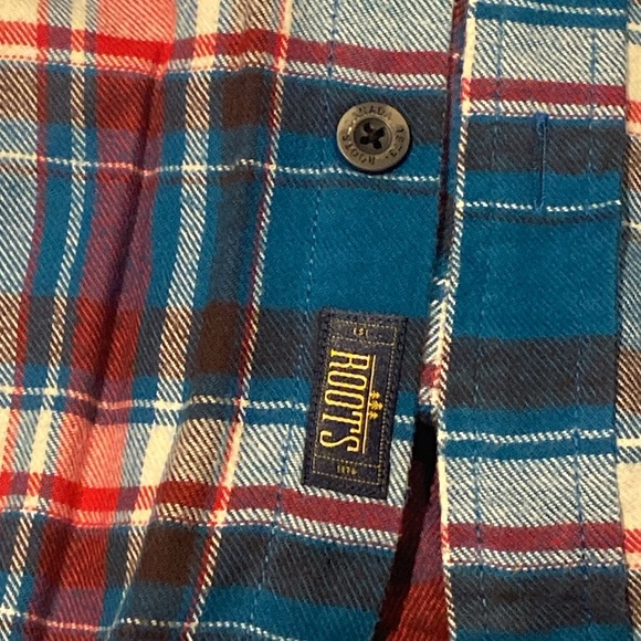 Roots men’s size large plaid button up cotton shirt excellent condition - Picture 3 of 4